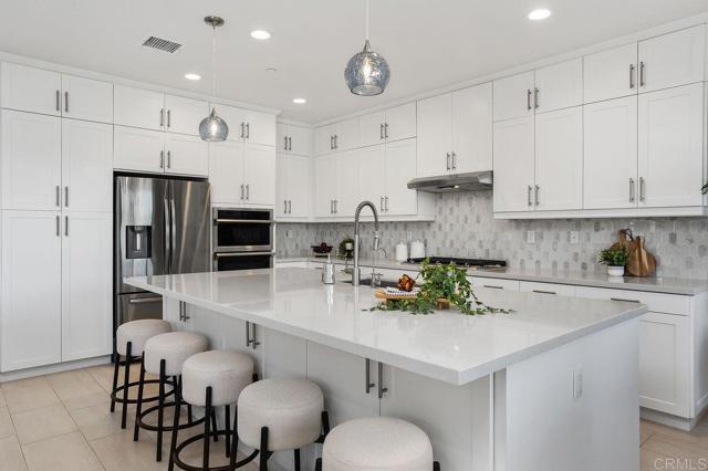 Detail Gallery Image 10 of 55 For 3046 Villeta Ave, Carlsbad,  CA 92010 - 3 Beds | 2/1 Baths