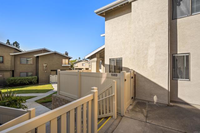 1508 Concord Way, Chula Vista CA: https://media.crmls.org/mediaz/7287854a-9d6c-4711-a3fc-3400e3866410.jpg