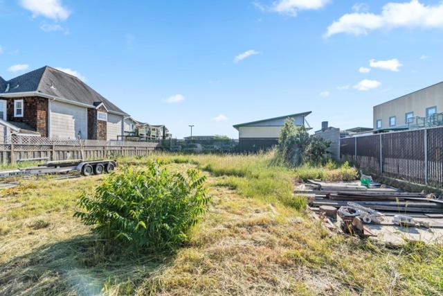 719 Darwin Street, Santa Cruz CA: https://media.crmls.org/mediaz/7287aa81-a605-413d-b63a-563c2b6e605d.jpg