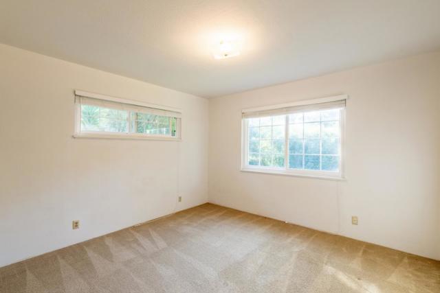 0 2 E of Torres Avenue, Carmel CA: https://media.crmls.org/mediaz/7287f724-57a8-4b69-b607-0878c2f22e0a.jpg