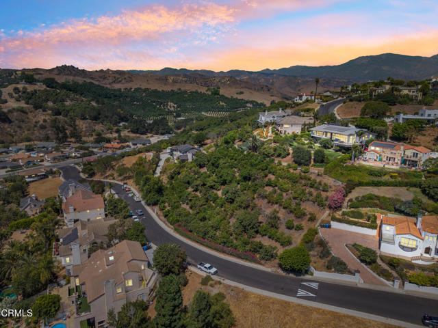 0 View Drive, Santa Paula CA: https://media.crmls.org/mediaz/72880028-cea2-47dd-99ad-7b77dfa4de4b.jpg
