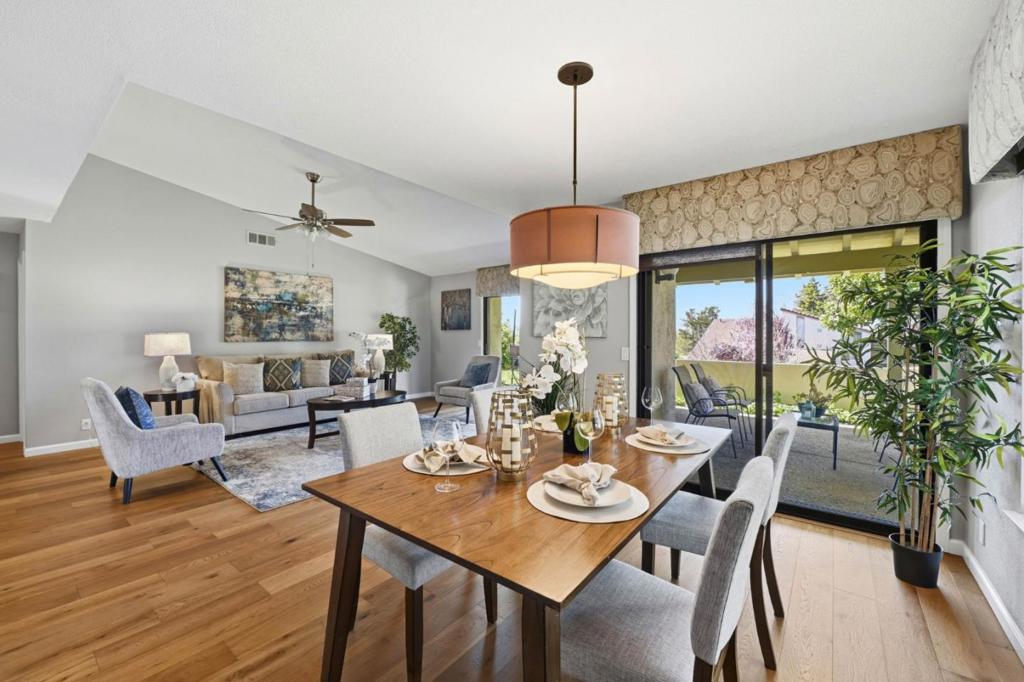 https://media.crmls.org/mediaz/72881e11-0313-494b-a050-5fd3c9927ba0.jpg?preset=X-Large