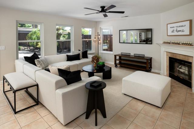 1417 Briarberry Lane, Gilroy CA: https://media.crmls.org/mediaz/72891f8c-a640-4f36-b8a0-2e9cf0f8328d.jpg