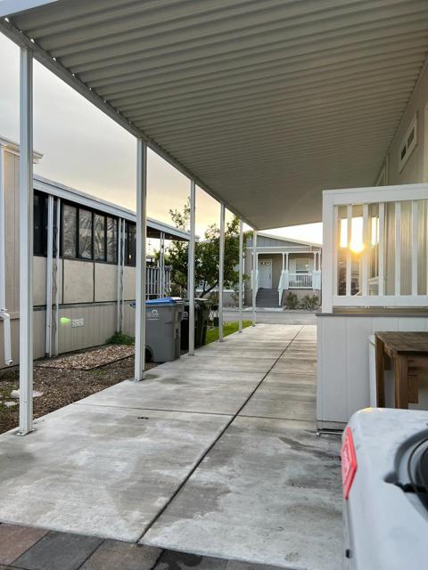 177 Chateau La Salle Drive, San Jose CA: https://media.crmls.org/mediaz/728add87-ef1a-451a-b627-b0eefc26c57c.jpg