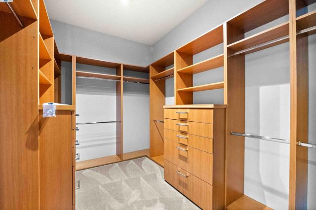 103 Diablo Dr, Oakland CA: https://media.crmls.org/mediaz/728b3dc3-dcdb-428a-9384-812679e1452d.jpg