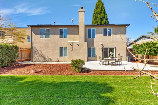 9642 Eagle Hills Way, Gilroy CA: https://media.crmls.org/mediaz/728c99a2-c201-47b9-94f0-d56a14fa7eae.jpg