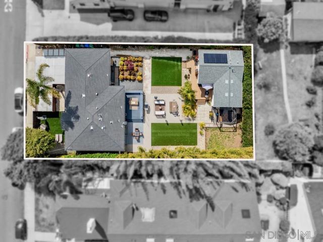 990 92 Laguna Dr, Carlsbad CA: https://media.crmls.org/mediaz/728e27bb-2665-4ada-b082-06998665fa97.jpg