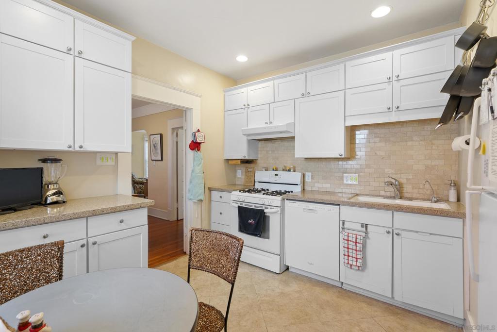 4020 Front St - photo 13