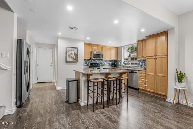 Detail Gallery Image 16 of 48 For 646 Green River St, Oxnard,  CA 93036 - 3 Beds | 2/1 Baths