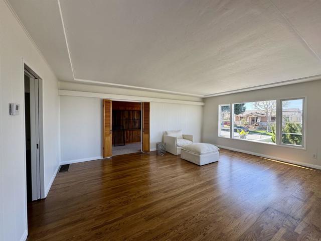 Detail Gallery Image 14 of 59 For 4452 Orchard Ave, San Diego,  CA 92107 - 3 Beds | 2 Baths