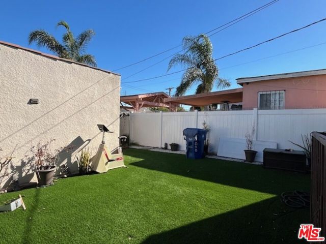 9000 Orchard Avenue, Los Angeles, California 90044, 2 Bedrooms Bedrooms, ,1 BathroomBathrooms,Single Family Residence,For Sale,Orchard,24461965