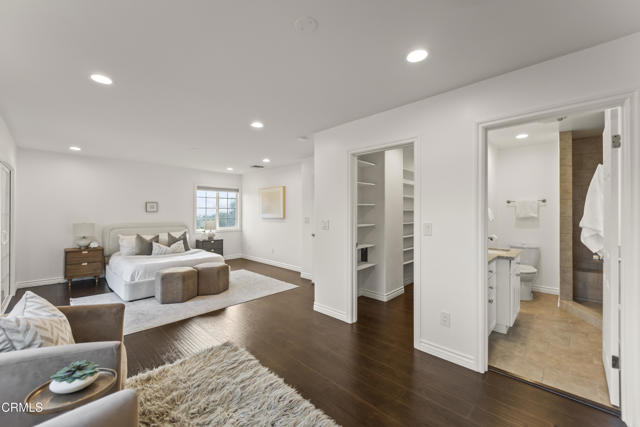 Detail Gallery Image 25 of 33 For 4608 La Crescenta Ave, La Crescenta,  CA 91214 - 5 Beds | 4 Baths