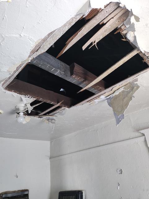 Image 7 of 20 For 5580 Fremont St