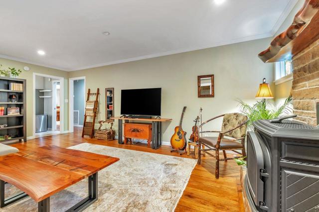 165 Saint Francis Drive, Boulder Creek CA: https://media.crmls.org/mediaz/72926dc4-295c-47d4-bcd5-ce8251cf0b33.jpg