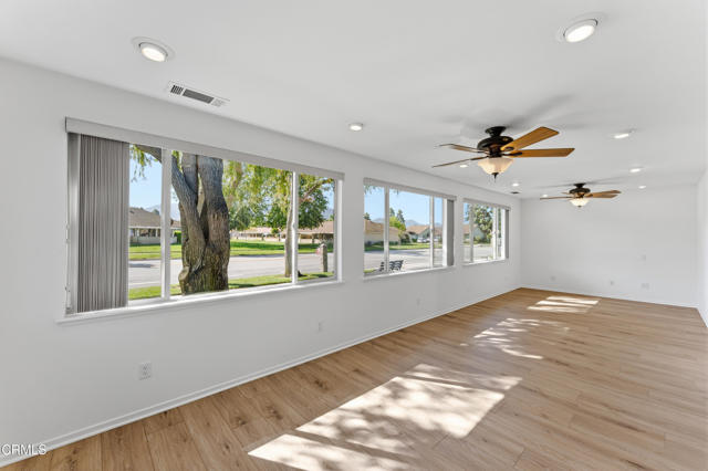 Detail Gallery Image 24 of 35 For 7202 Village 7, Camarillo,  CA 93012 - 2 Beds | 2 Baths