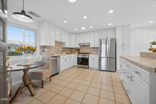 Detail Gallery Image 12 of 38 For 82 W Garden Gr, Port Hueneme,  CA 93041 - 2 Beds | 2 Baths