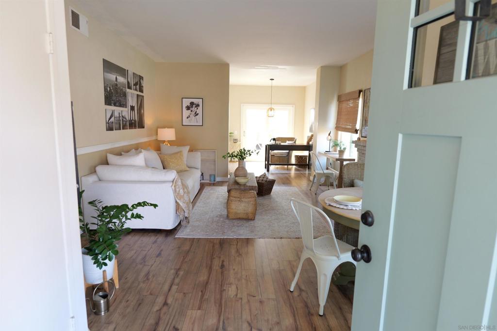 2422 Summerhill - photo 4