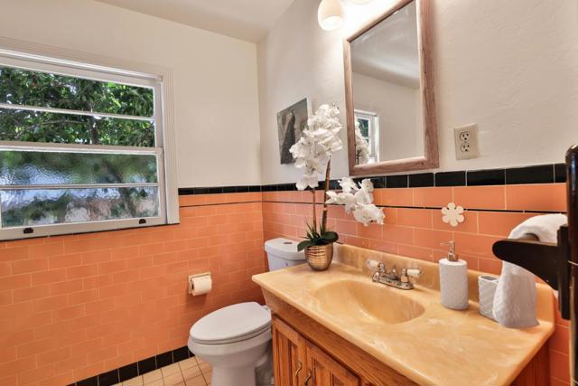 1621 Brittan Avenue, San Carlos CA: https://media.crmls.org/mediaz/729a164a-93d5-4436-bf5f-bf5bf6e6cff4.jpg