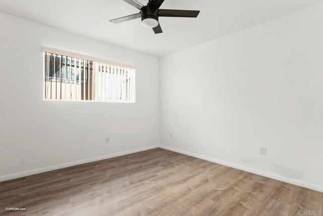 Image 13 of 25 For 937 Grand Avenue