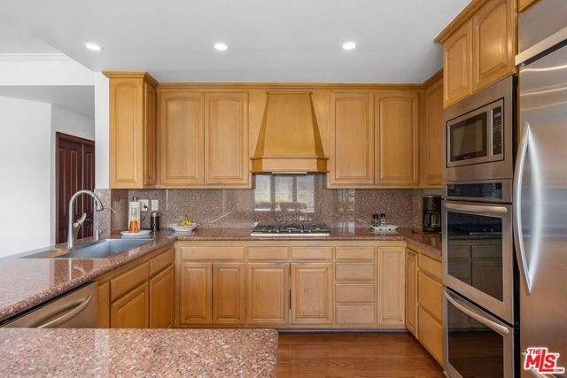 24464 Park Granada, Calabasas CA: https://media.crmls.org/mediaz/729a7d73-43b1-4fed-bff8-1f079c479211.jpg