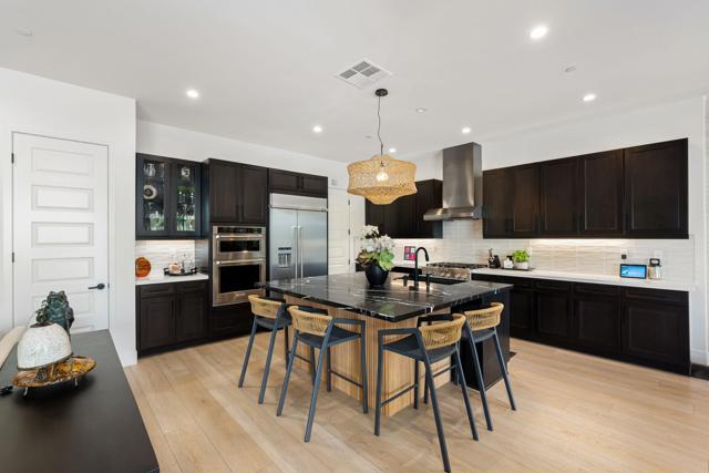 82460 W Mccarroll Drive, Indio CA: https://media.crmls.org/mediaz/729c2ea8-b7d6-4fd5-9963-fa3beff5c48e.jpg