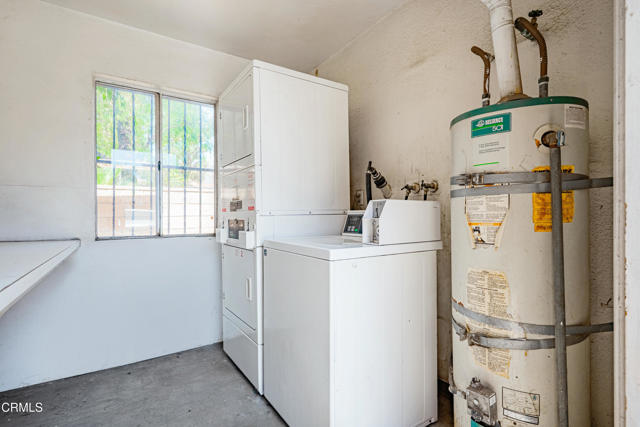 9039 Colony Place, Riverside CA: https://media.crmls.org/mediaz/729c6fae-19f9-48ba-a394-ace32f95ac27.jpg