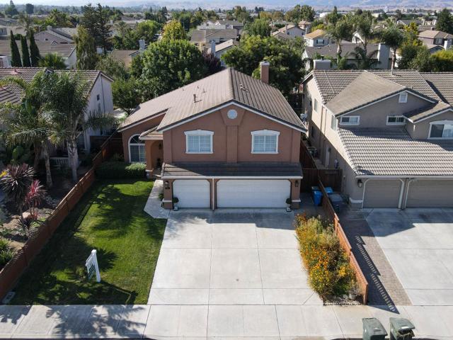751 La Baig Drive, Hollister CA: https://media.crmls.org/mediaz/729cf2e8-02c1-471e-a7f4-98048964696b.jpg