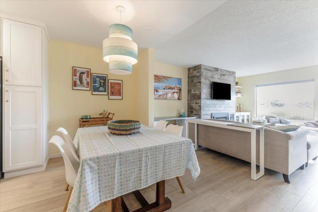 101 Shell Drive, Watsonville CA: https://media.crmls.org/mediaz/729d23ca-77c3-4a5d-8817-307bdae14a82.jpg