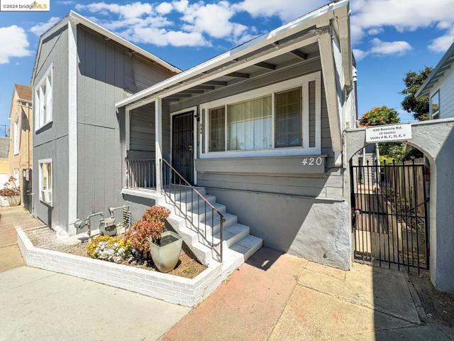 Image 18 of 33 For 416 Benicia Rd