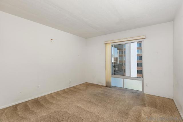 2620 2nd Avenue, San Diego CA: https://media.crmls.org/mediaz/729da3a3-8681-404f-bb4e-06ef15cf5cad.jpg