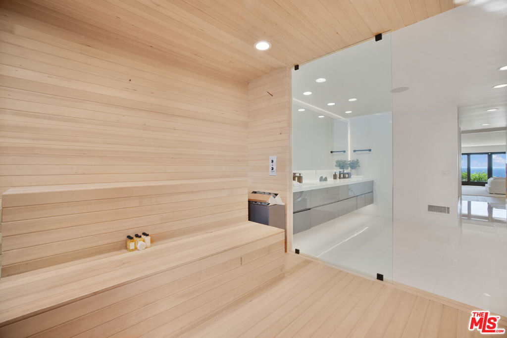 MLS #26870851 image #46