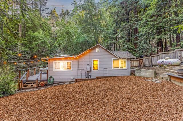 560 River Drive, Boulder Creek CA: https://media.crmls.org/mediaz/729e0cd2-feb9-4f84-a54a-8ee31c25496b.jpg