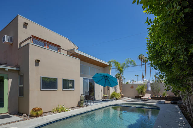 610 S Camino Real, Palm Springs CA: https://media.crmls.org/mediaz/729f3c56-b261-43e7-a930-03a9bb88d6aa.jpg