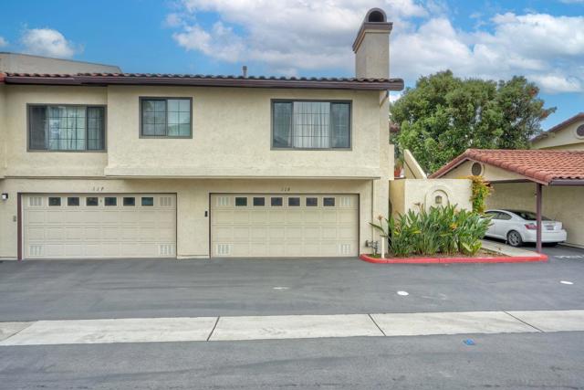 4195 Porte De Merano, San Diego CA: https://media.crmls.org/mediaz/729f7eda-5b73-4d05-8a7f-0fb7204772e1.jpg