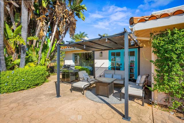 Detail Gallery Image 51 of 61 For 330 Skyline, Vista,  CA 92084 - 5 Beds | 4 Baths