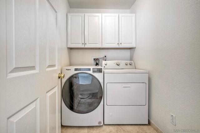 4811 Ventana Way, Oceanside CA: https://media.crmls.org/mediaz/72a09fa3-9a53-4442-ac8e-8c0c900bf3b8.jpg
