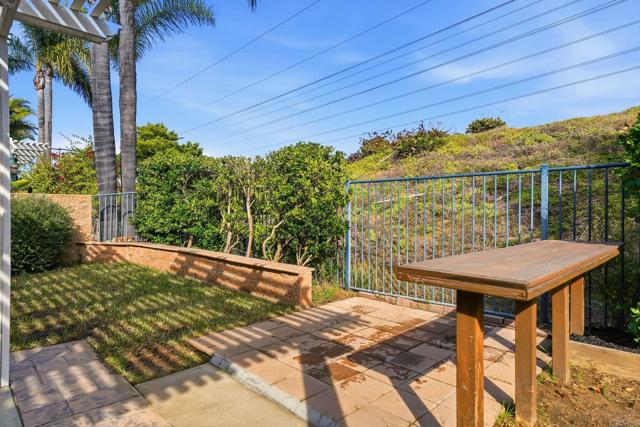 Detail Gallery Image 38 of 49 For 6438 Lilium Ln, Carlsbad,  CA 92011 - 3 Beds | 2 Baths