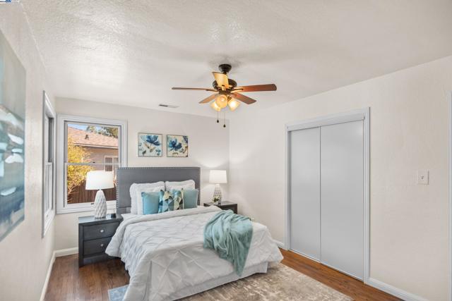 2948 Glenside Dr, Concord CA: https://media.crmls.org/mediaz/72a1bec4-e23c-4f30-a1df-1c6ce686b5c1.jpg