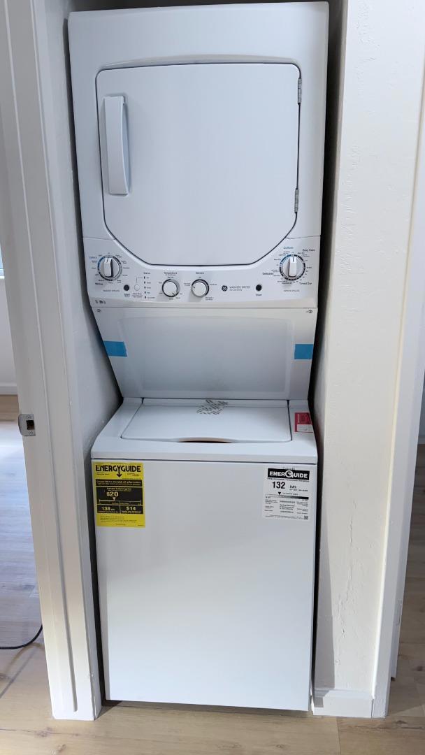 Image 22 of 26 For 4418 Hamilton