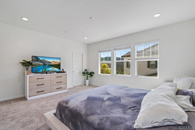 Detail Gallery Image 31 of 49 For 10427 Graphite St, Spring Valley,  CA 91977 - 3 Beds | 2/1 Baths