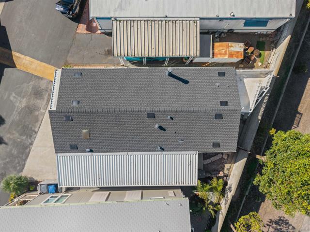 6460 Convoy Court, San Diego CA: https://media.crmls.org/mediaz/72a22dcd-0826-4e83-9c70-5cfca3475969.jpg