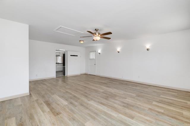 1206 Old Stage Road, Fallbrook CA: https://media.crmls.org/mediaz/72a24fd8-21c5-4212-93fc-78edc3c360c1.jpg