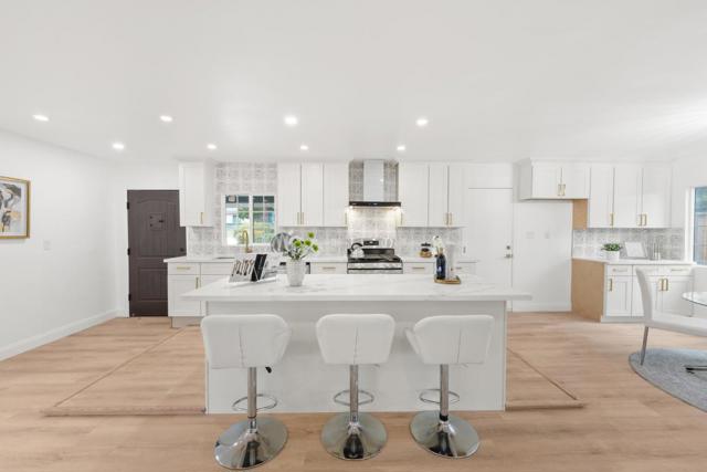2660 Ross Place, Walnut Creek CA: https://media.crmls.org/mediaz/72a391b1-b4b9-44e5-9ff9-9accc03c22e4.jpg