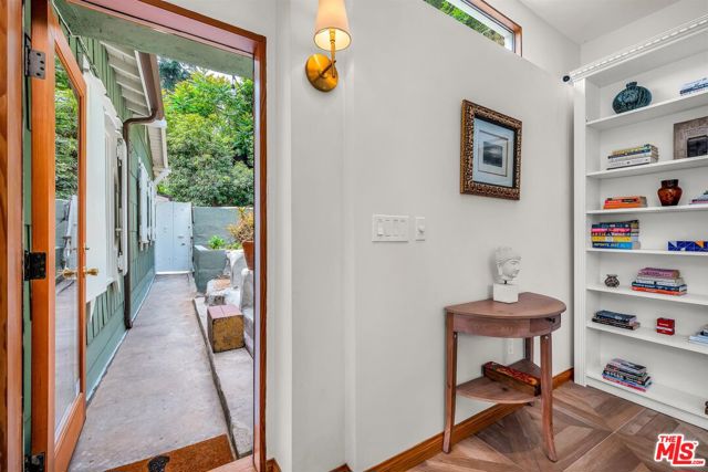 8181 Gould Avenue, Los Angeles CA: https://media.crmls.org/mediaz/72a46db2-b9e3-4db6-91c9-5c740466c70a.jpg