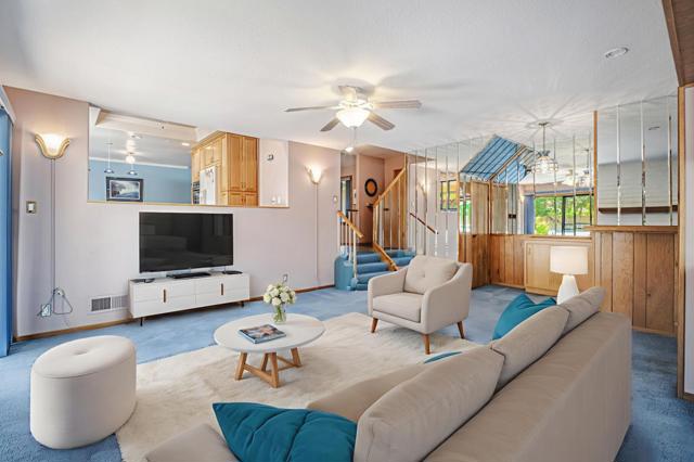 40204 Hacienda Court, Fremont CA: https://media.crmls.org/mediaz/72a517bb-fbef-4088-b389-f234cf25fc68.jpg