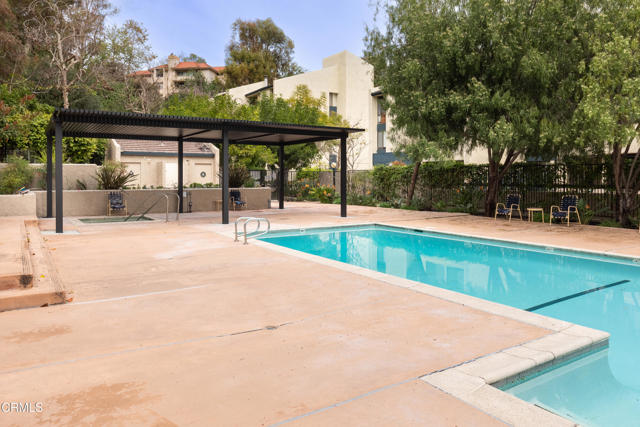 Detail Gallery Image 23 of 30 For 4041 via Marisol #210,  Los Angeles,  CA 90042 - 2 Beds | 2 Baths