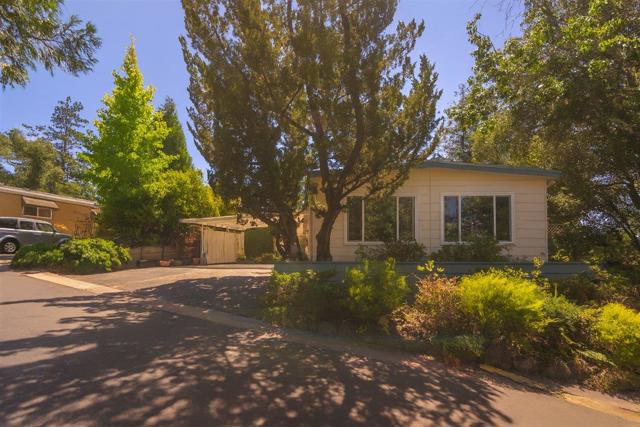 552 Bean Creek Road, Scotts Valley CA: https://media.crmls.org/mediaz/72a6a539-65a0-45fc-8262-a3e63c4e509b.jpg