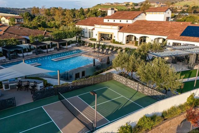 8112 Auberge Cir, San Diego CA: https://media.crmls.org/mediaz/72a7e8e7-bfb7-4ae7-a977-866e8dd4d2fb.jpg