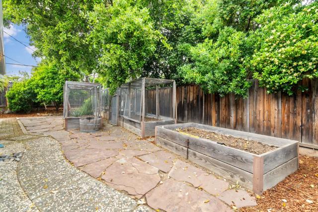 673 Boise Court, Sunnyvale CA: https://media.crmls.org/mediaz/72a84947-6caa-4e9c-b40d-be7220fa2bcc.jpg