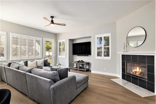 Detail Gallery Image 6 of 31 For 1924 Crossroads St, Chula Vista,  CA 91915 - 5 Beds | 4 Baths